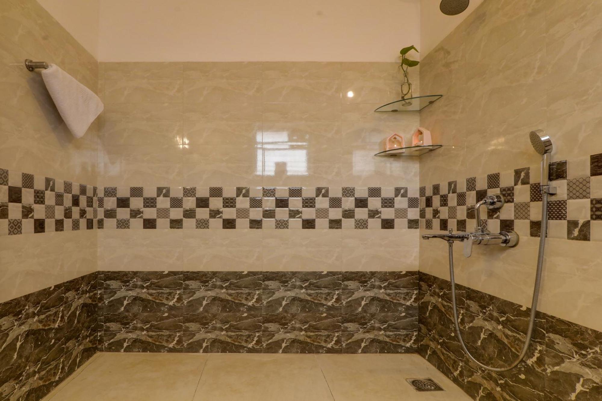 Jaqk Holidays - 9Bhk Villa For Big Groups, Private Pool-Wifi-Cartaker-Parking, North Goa Baga Exterior photo