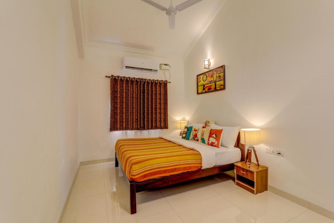 Jaqk Holidays - 9Bhk Villa For Big Groups, Private Pool-Wifi-Cartaker-Parking, North Goa Baga Exterior photo